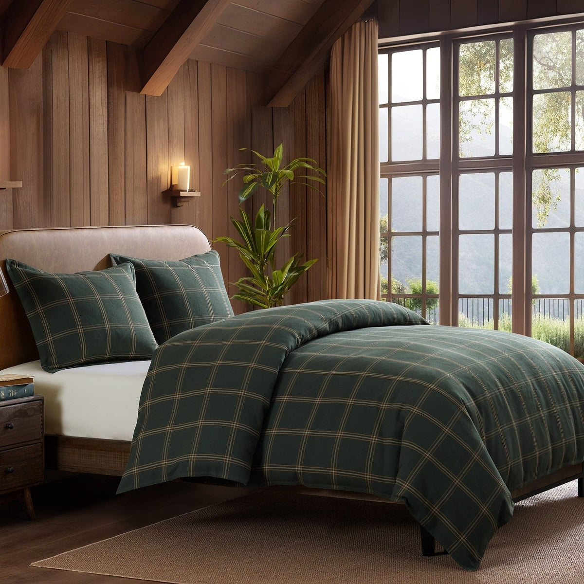 Windowpane Plaid Duvet Cabin Rugs and Furnishings