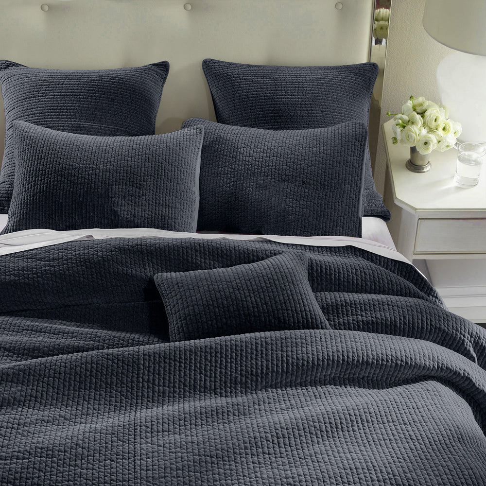 Stonewashed Cotton Velvet Quilt Cabin Rugs and Furnishings