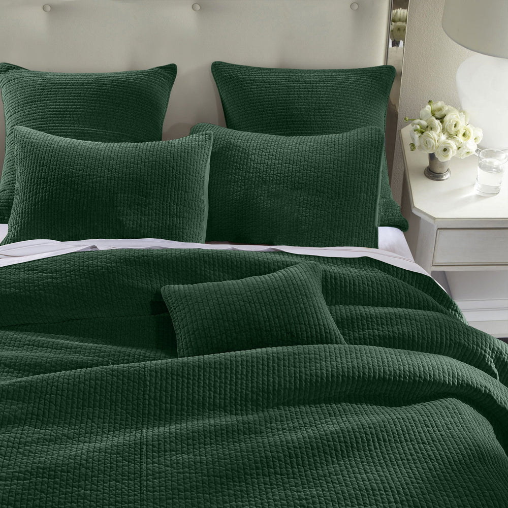 Stonewashed Cotton Velvet Quilt Cabin Rugs and Furnishings
