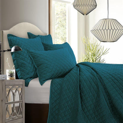 Velvet Diamond Quilt Cabin Rugs and Furnishings