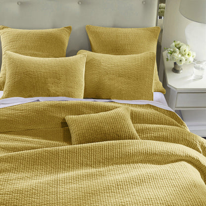 Stonewashed Cotton Velvet Quilt Cabin Rugs and Furnishings