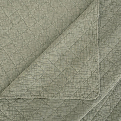 Stonewashed Cotton Gauze Quilt Cabin Rugs and Furnishings
