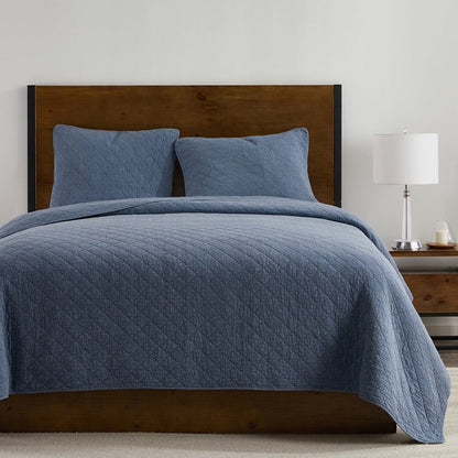 Stonewashed Cotton Gauze Quilt Cabin Rugs and Furnishings