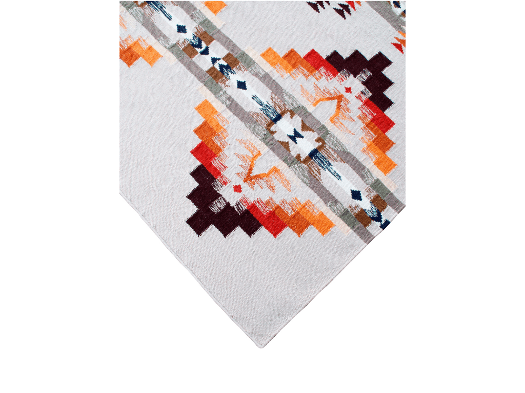 Pendleton Tierra Juniper Mesa Sand Rug – close up
