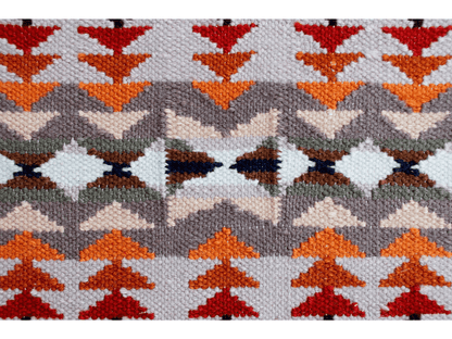 Pendleton Tierra Juniper Mesa Sand Rug – detail view