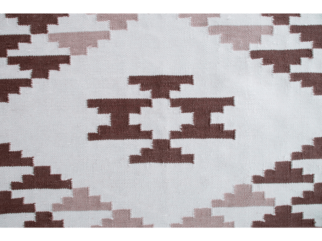 Pendleton Tierra Salt Creek Linen Rug – room setting
