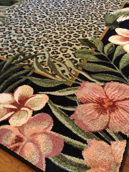 Madagascar Fauna OKA Rug – Tropical – alternate view